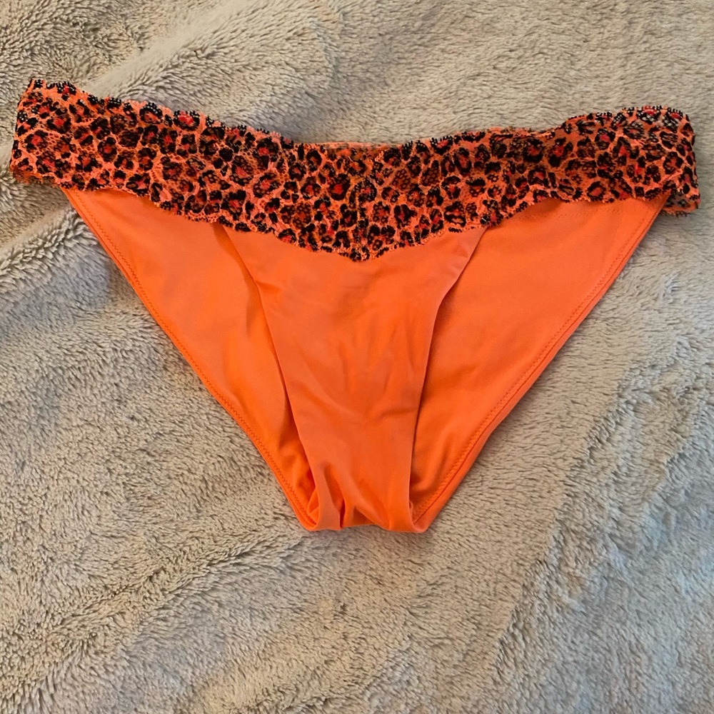 Victoria’s Secret Pink lace swim